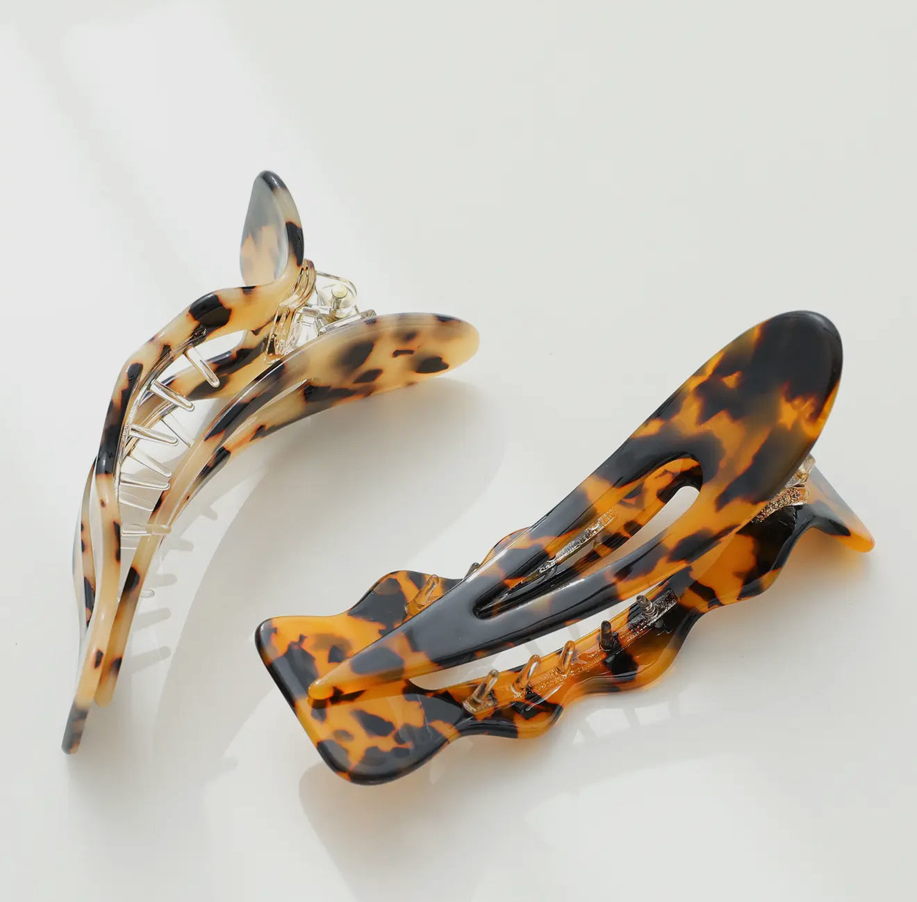 Scalloped Clips