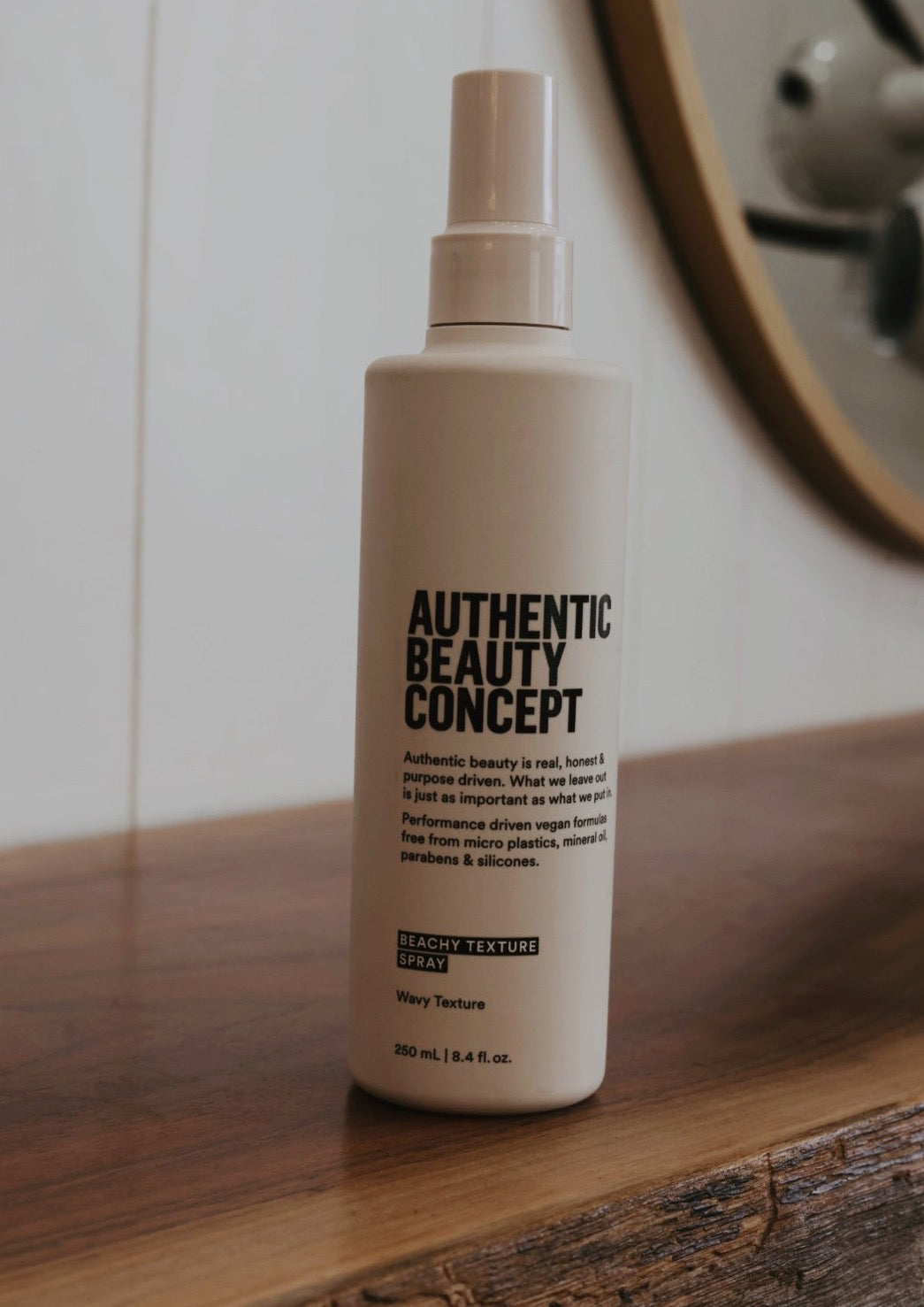 Authentic Beauty Concept Beachy Texture Spray