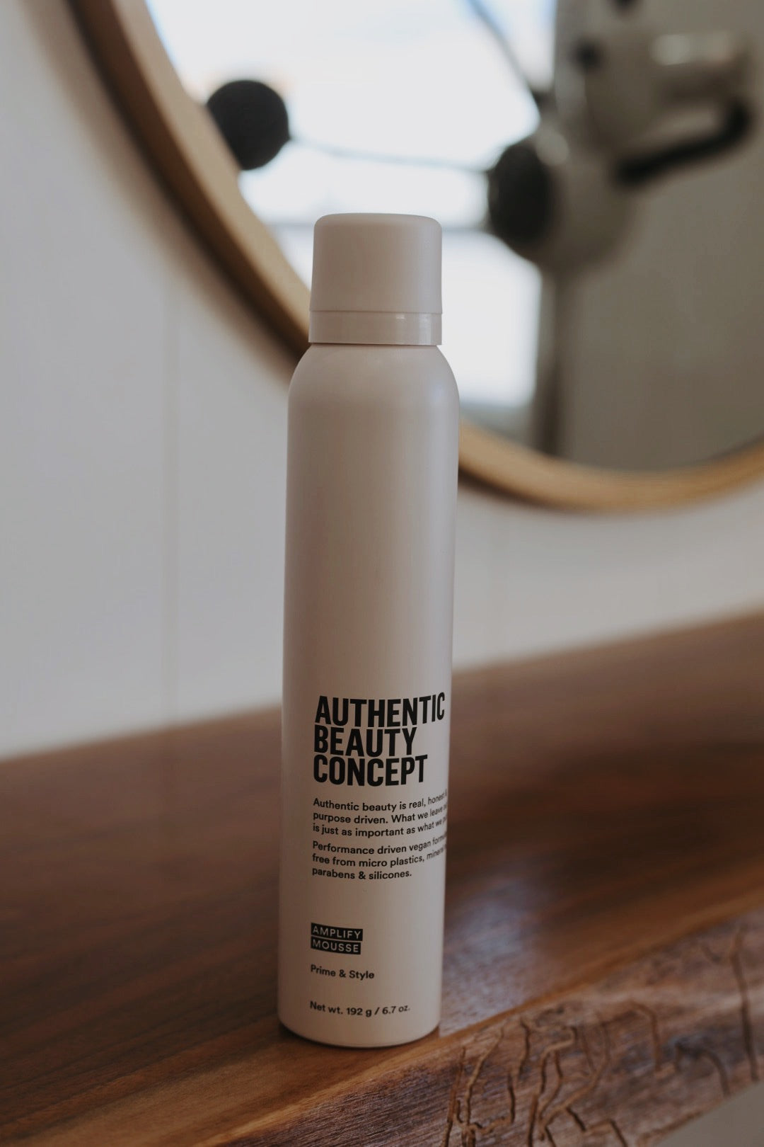 Authentic Beauty Concept Amplify Mousse